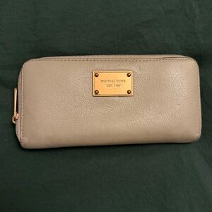 Michael Kors Wallet with Gold Logo